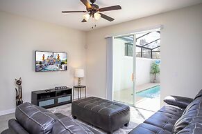 Family Friendly Four Bd w Pool at Storey Lake Resort 5035