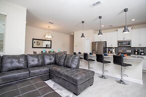 Family Friendly Four Bd w Pool at Storey Lake Resort 5035