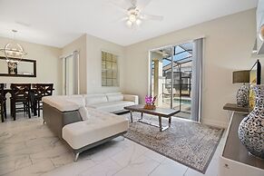 Four Bedroom Close to Disney w Pool 4898