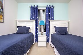 Family Friendly 4 Bd w Gameroom Near Disney 5103