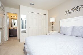 Family Friendly 4 Bd w Gameroom Near Disney 5103