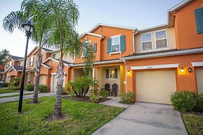 Family Friendly 4 Bd w Gameroom Near Disney 5103