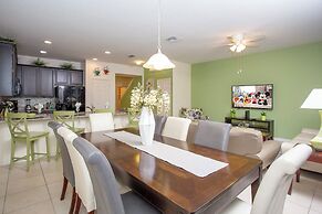 Family Friendly 4 Bd w Gameroom Near Disney 5103