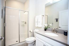 Sanitized Gorgeous Family Getaway 4Bd Home w Pool Close to Disney 4983