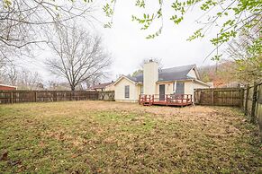 Tranquil Escape 3 Bedroom Home by RedAwning