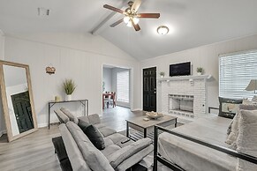 Tranquil Escape 3 Bedroom Home by RedAwning