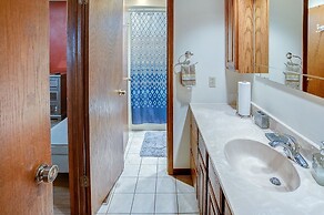 Spacious Tranquility With Private Pool 4 Bedroom Home by RedAwning