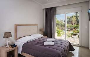 Mear Luxury Apartments and Studios