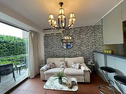 Chalet With a Wonderful sea View, in Jounieh, Pool