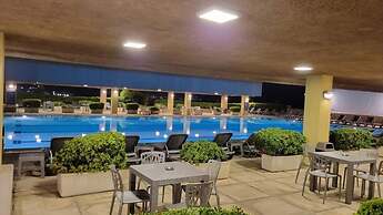 Chalet With a Wonderful sea View, in Jounieh, Pool