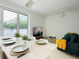 Luxury Green Penthouse Terrace & Parking