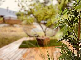 koh Tenta, a b&b in a Luxury Glamping Style