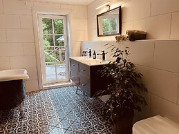 B&B Glamping Tent Sleeps 2 - Sauna, Spa, Wifi