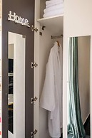 Beautiful View 8floor Loft Apartment in Athina