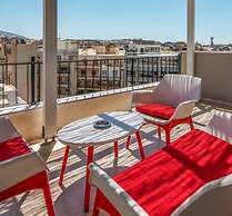 Beautiful View 8floor Loft Apartment in Athina