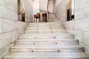 Beautiful View 8floor Loft Apartment in Athina