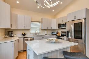 Dolphin Bay Apartment