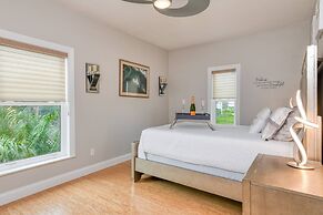 Dolphin Bay Apartment