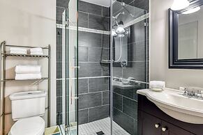 Castillo Suite