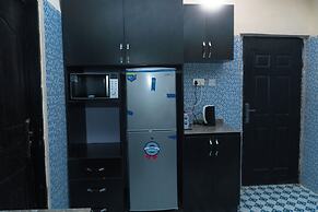 Charming 3-bed Apartment in Transe Ekulu Phase 6