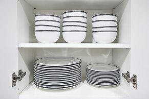 4 to 23 Guests GameRoom 2 Kitchens BAR BBQ