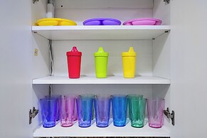 4 to 23 Guests GameRoom 2 Kitchens BAR BBQ