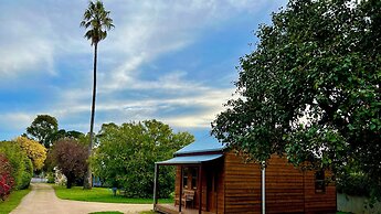 Willunga Gallery Cabins