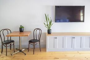 Willunga Gallery Cabins