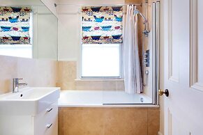 Comfort in Kensington