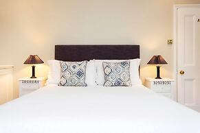 Comfort in Kensington