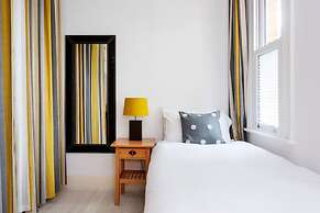 Riverside Haven in London