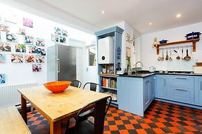 Riverside Haven in London