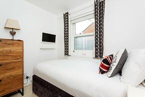 Riverside Haven in London