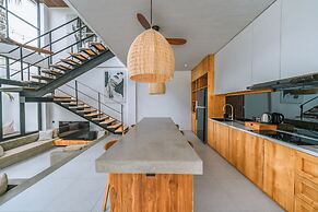 Villa Baliwood - Splendid 2BR Villa