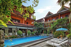Hotel Lumbung Sari Legian