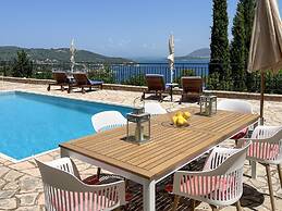 Villa Fortuna in Nikiana