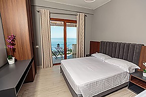 Amare Hotel