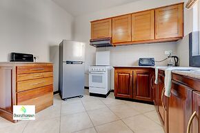 Sunset Boulevard Beachfront Apartment