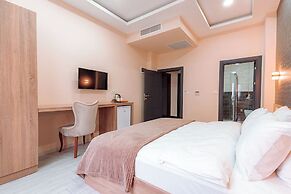 Lidzo Villa - Butik Otel