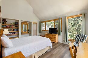 1607 Quicksilver 2 Bedroom Condo by RedAwning