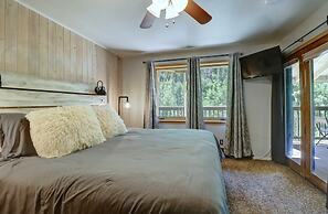 107 Woodbridge 2 Bedroom Condo by RedAwning