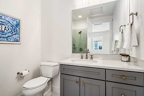 Desert Brooke Villa 6 Bedroom Townhouse