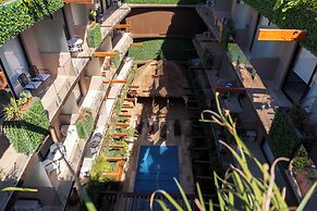 Modern Apartment By Yeah