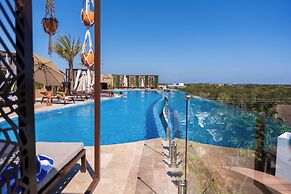 Modern Apartment By Yeah