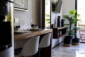 Modern Apartment By Yeah