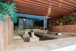 Modern Apartment By Yeah