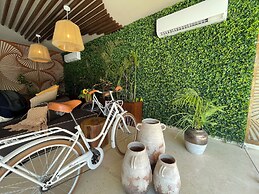 Modern Apartment By Yeah