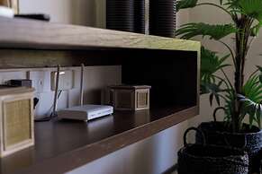 Modern Apartment By Yeah