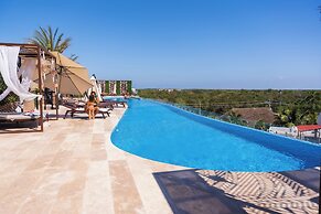 Modern Apartment By Yeah