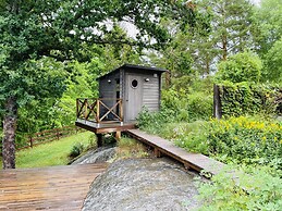 Tent Delhi, a b&b in a Luxury Glamping Style